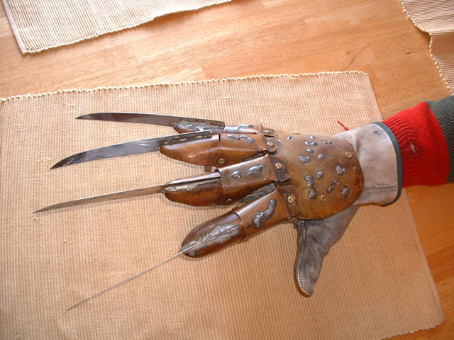 [Image: handglove6.jpg]