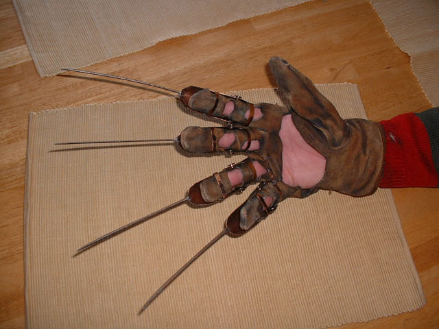 [Image: handglove7.jpg]